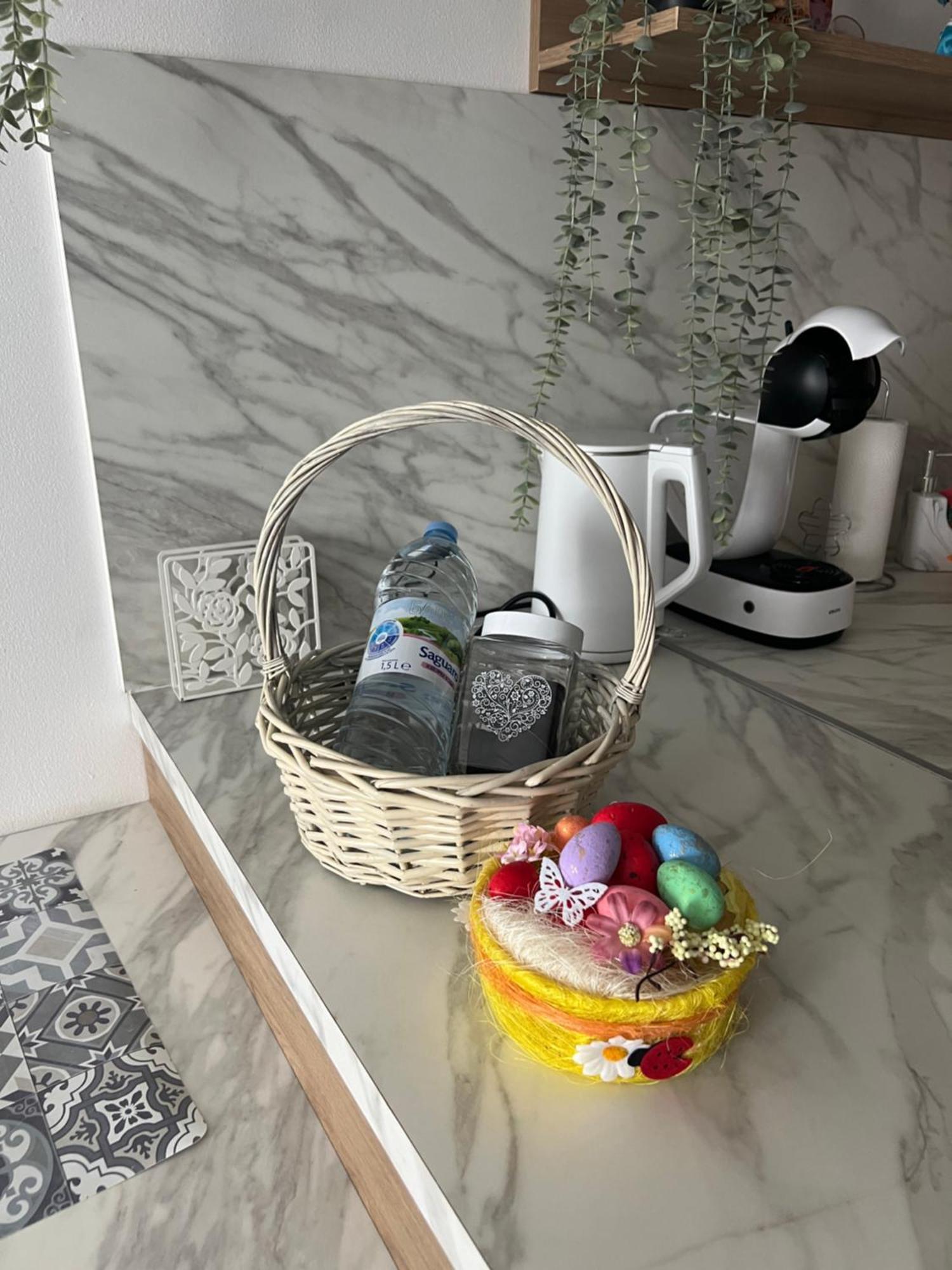 The White Apartment - Free Parking ソフィア エクステリア 写真