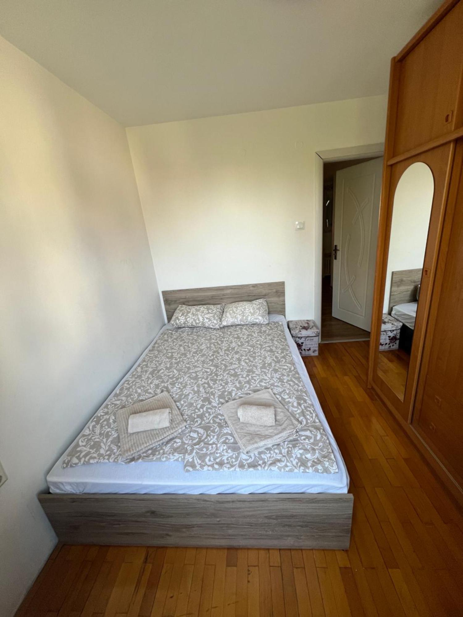 The White Apartment - Free Parking ソフィア エクステリア 写真